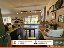 Maison à vendre -4 chambres- - Grands garages - Piscine - terrain de 1 022 m2 - MUR SUR ALLIER (63115)