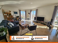 Maison à vendre 5 pièces- 167 m2 - 4 chambres-  PERIGNAT LES SARLIEVE (63)