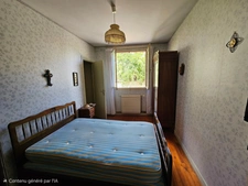 Maison à vendre 8 pièces - 6 chambres- terrain de 884 m2 - belle vue dégagée -LA ROCHE BLANCHE (63)