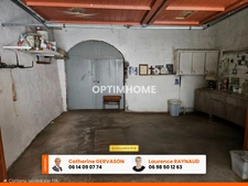 Maison à vendre 8 pièces - 6 chambres- terrain de 884 m2 - belle vue dégagée -LA ROCHE BLANCHE (63)