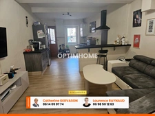 Maison de bourg -88m2 - 3 pièces - petite terrasse -   BEAUMONT (63110)