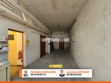 Maison à vendre 8 pièces - 6 chambres- terrain de 884 m2 - belle vue dégagée -LA ROCHE BLANCHE (63)