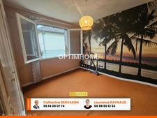 Maison à vendre 4 chambres- 2 garages- terrain 767 m2- LA ROCHE BLANCHE (63670)