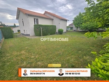 Maison à vendre 4 chambres- 2 garages- terrain 767 m2- LA ROCHE BLANCHE (63670)