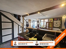 Maison de bourg -3 pièces - 2 chambres- garage- cuvage- LES MARTRES DE VEYRE (63730)