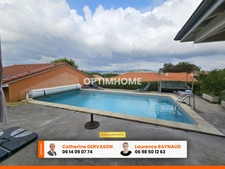 Maison à vendre -4 chambres- - Grands garages - Piscine - terrain de 1 022 m2 - MUR SUR ALLIER (63115)