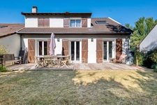 Maison à vendre 8pièces en excellent état IVRY SUR SEINE (94) Centre-ville proche du métro avec jardin arboré