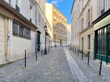 Dpt Paris (75), à louer PARIS 20EME ARRONDISSEMENT Studio à louer 610 Euros Charges comprises  