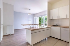 Appartement à vendre 3 pièces PANTIN (93) à proximité du métro, en rez-de-jardin avec terrasse arborée au sein d'un immeuble contemporain