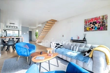 House for sale P6 FONTENAY SOUS BOIS (94) in the heart of Rigollots, 215 m² with wooded garden, terraces and balconies