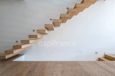 House for sale P6 FONTENAY SOUS BOIS (94) in the heart of Rigollots, 215 m² with wooded garden, terraces and balconies