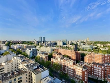 Appartement à vendre 4 pièces PARIS 20EME ARRONDISSEMENT (75) - T4 en étage élevé avec vue panoramique 