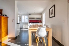 Maison à vendre 8pièces en excellent état IVRY SUR SEINE (94) Centre-ville proche du métro avec jardin arboré