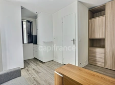 Appartement à louer 1 pièces PARIS 18EME ARRONDISSEMENT (75)
