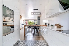House for sale P6 FONTENAY SOUS BOIS (94) in the heart of Rigollots, 215 m² with wooded garden, terraces and balconies