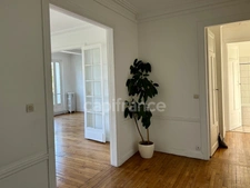 Appartement à louer Grand 2 pièces PARIS 17EME ARRONDISSEMENT (75) - Immeuble Art Déco