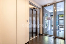 Appartement à vendre 3 pièces PANTIN (93) à proximité du métro, en rez-de-jardin avec terrasse arborée au sein d'un immeuble contemporain