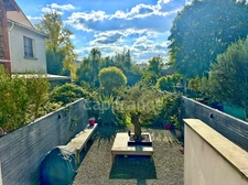 House for sale P6 FONTENAY SOUS BOIS (94) in the heart of Rigollots, 215 m² with wooded garden, terraces and balconies