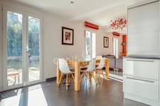 Maison à vendre 8pièces en excellent état IVRY SUR SEINE (94) Centre-ville proche du métro avec jardin arboré