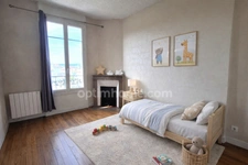 Appartement à vendre 3 pièces VILLEJUIF (94)