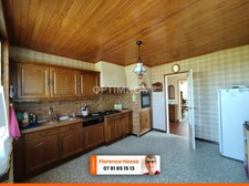 MAISON SUR SOUS-SOL AVEC GRAND TERRAIN A VENDENESSE SUR ARROUX