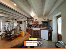 🌿 Propriété atypique avec 3 logements indépendants, idéale famille, gîtes ou investissement 🌿