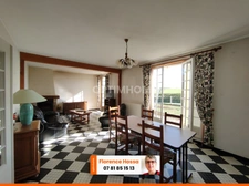MAISON SUR SOUS-SOL AVEC GRAND TERRAIN A VENDENESSE SUR ARROUX