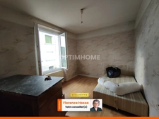 Maison à rénover avec sous-sol et vue imprenable sur la campagne