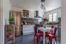 Maison familiale de 5 chambres à Savonnières – 157 m² habitables sur 1 225 m² de terrain