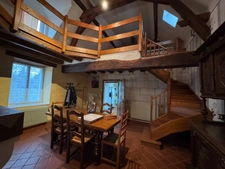 À Vendre : Corps de ferme avec potentiel locatif au Petit-Pressigny