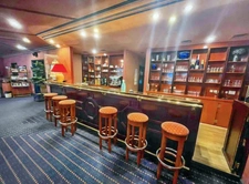 TOURS CENTRE – STUDIO 30 M² LIBRE – PARKING ET CAVE – RÉSIDENCE SERVICES SENIORS L’ORANGERIE