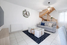Maison à vendre 3 pièces LUYNES (37)