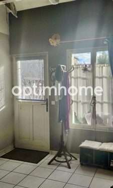 Appartement duplex avec jardinet à Thomery, à 5 km de Fontainebleau.