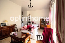 Appartement 2 pièces avec un petit jardin - CHAMPAGNE SUR SEINE (77)