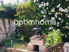 Appartement duplex avec jardinet à Thomery, à 5 km de Fontainebleau.