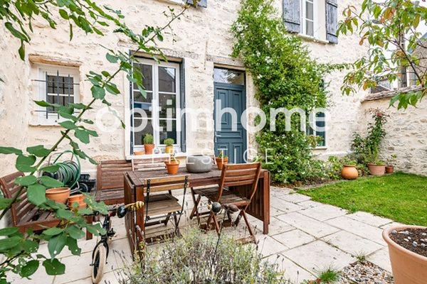 Maison en pierre … 140m2 de charme et de confort. Moret Loing Orvanne (77)