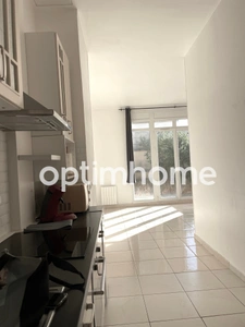 Appartement 2 pièces avec un petit jardin - CHAMPAGNE SUR SEINE (77)