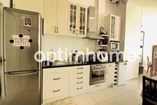 Appartement 2 pièces avec un petit jardin - CHAMPAGNE SUR SEINE (77)