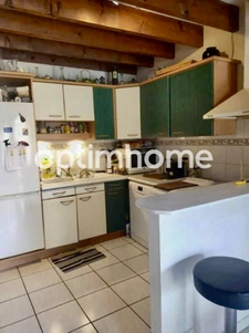 Appartement duplex avec jardinet à Thomery, à 5 km de Fontainebleau.