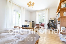 SUD SEINE & MARNE - MAISON DE 215 M2 ET SON PARC DE 14 000M2