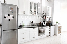 Appartement 2 pièces avec un petit jardin - CHAMPAGNE SUR SEINE (77)