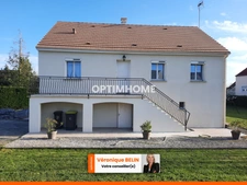 Maison sous sol ,3 chambres ,terrain 1728m².