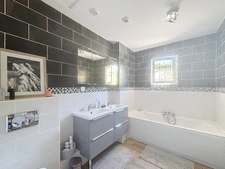 Dpt Isère (38), SAINT ALBAN DE ROCHE maison 4 chambres 117m2
