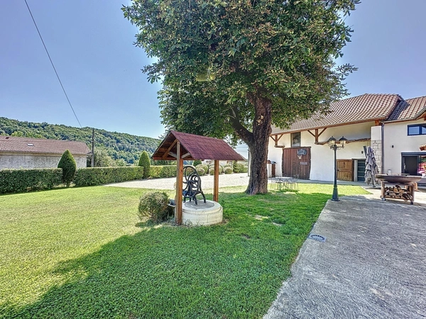 Maison à vendre 10 pièces MONTCARRA (38)