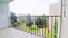 APPARTEMENT F5 - DOUBLE SEJOUR - HAUT DE MONTMORENCY - A COTE DE LA FORET