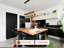 Bel appartement T2 rénové avec grande terrasse au cœur de Vichy (03)