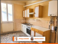 Appartement centre ville T2 de 54.6m2, au 2ème étage, cave