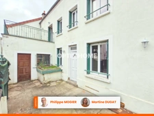 Maison de ville 80 m2, 3 chambres, garage, terrasse et cour 