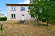 Maison 4 chambres  – Garage et jardin arboré – Bellerive-sur-Allier (03)