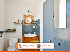 Maison au calme sur petite place – 136 m² habitables, 3 chambres, garage à Saint-Yorre (03)